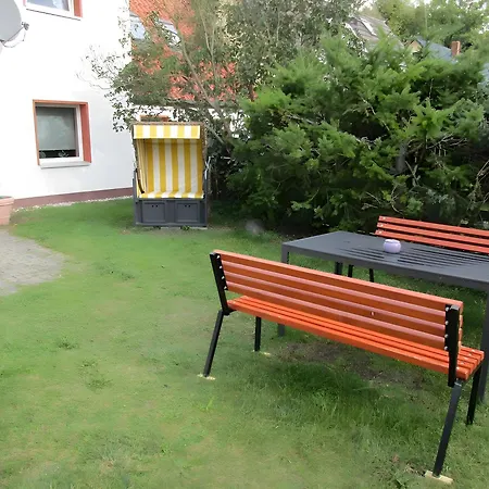 Apartment Max Und Moritz Mirow