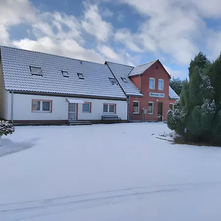 Apartment Max Und Moritz Mirow